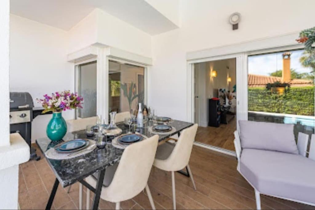 Villa Benalmadena, Av. Del Higueron Bagian luar foto