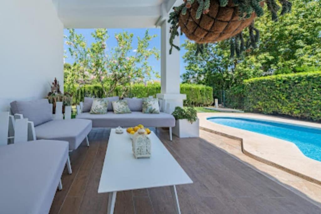 Villa Benalmadena, Av. Del Higueron Bagian luar foto