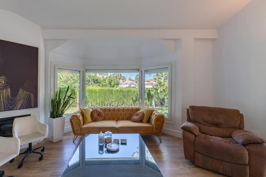Villa Benalmadena, Av. Del Higueron Bagian luar foto